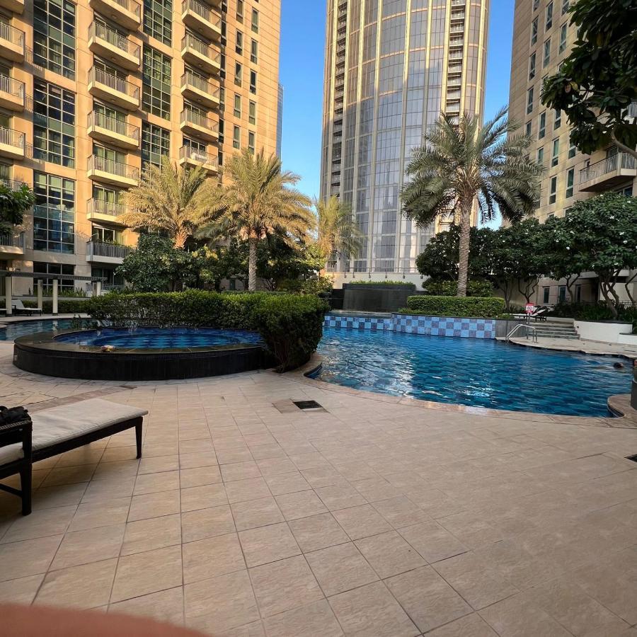 First Class 1br With Downtown Boulevard View